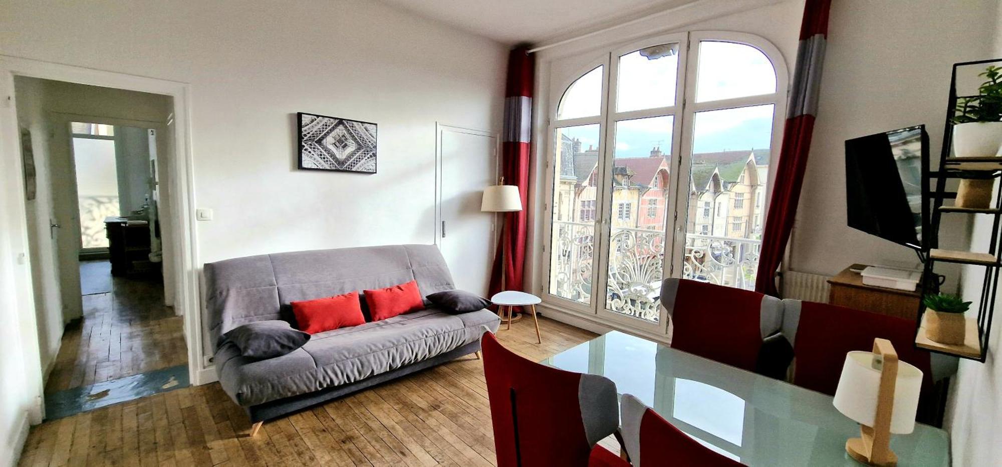 Au Coeur De Ville Troyes Esterno foto