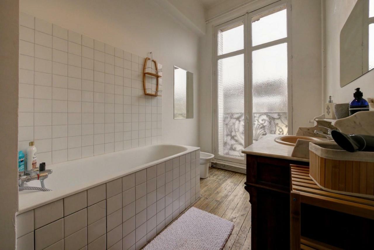 Au Coeur De Ville Troyes Esterno foto